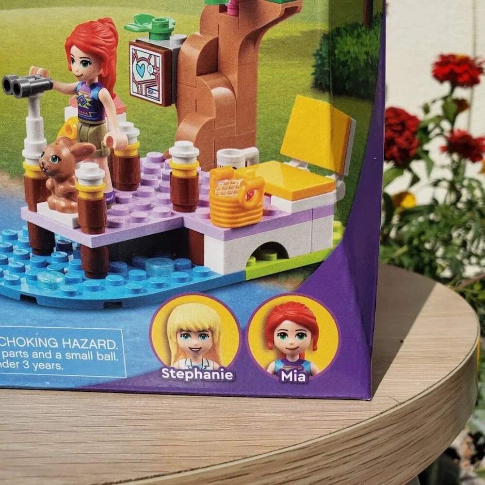 NEW LEGO FRIENDS Building Set Helicopter Vet Rescue 41692 Valentine's Day Gift 2 - Picture 13 of 16